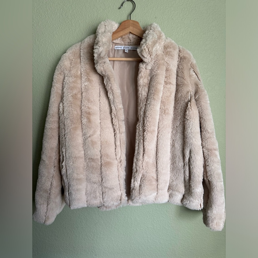 FAUX FUR JACKET
